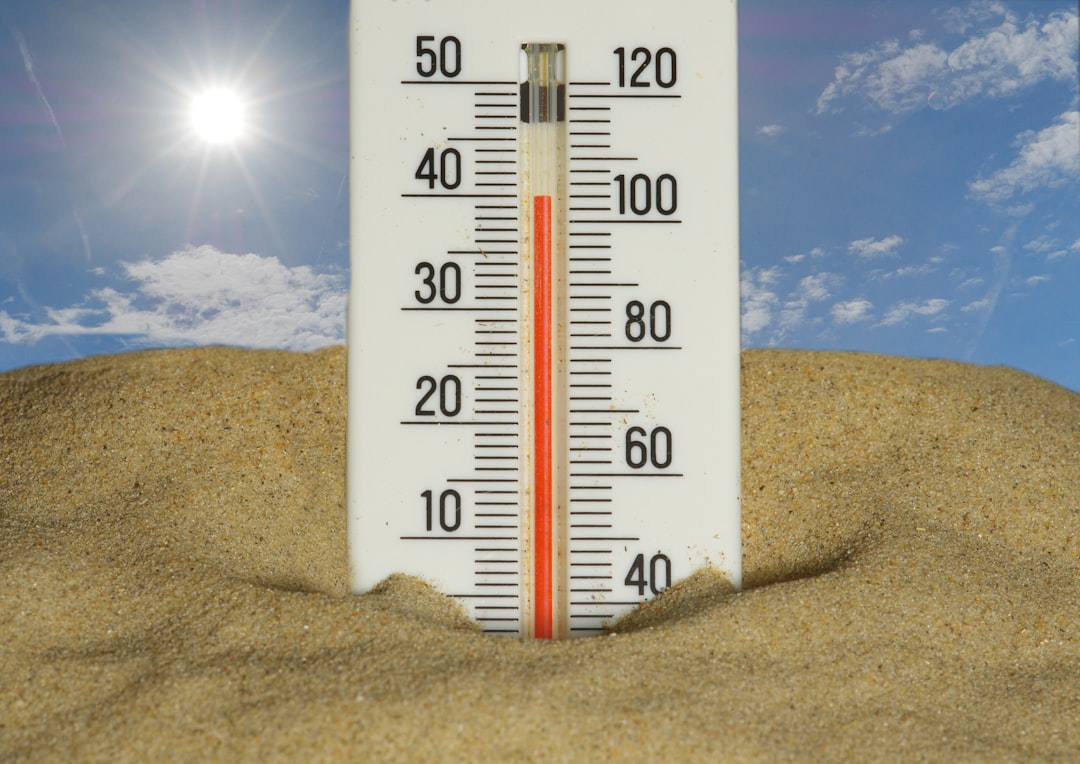 How Hot Weather Affects the Body and How to Stay Safe