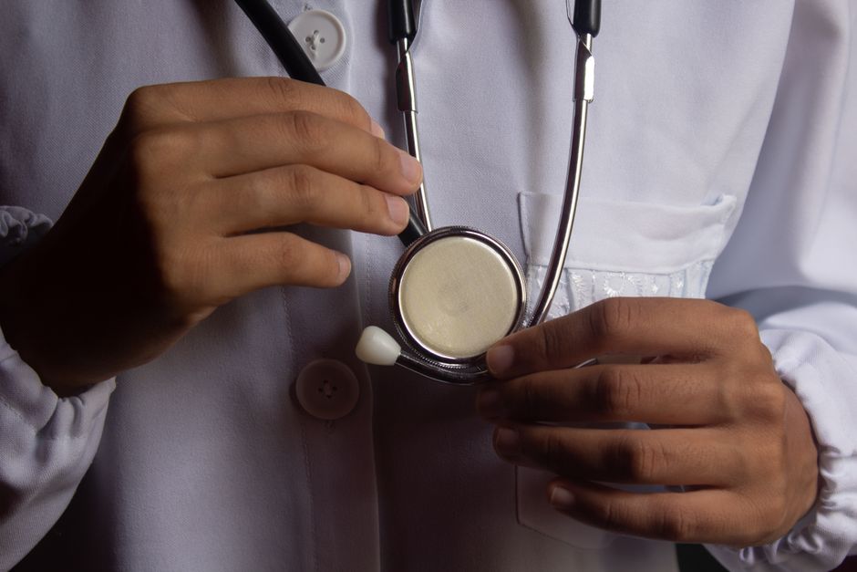 Meningitis Symptoms, How the Infection Spreads, and New MenB Vaccination Drive