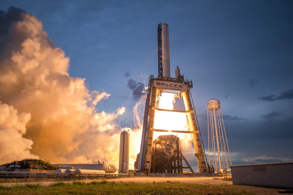 SpaceX Revenue Rises as Stock Pulls Back From Highs