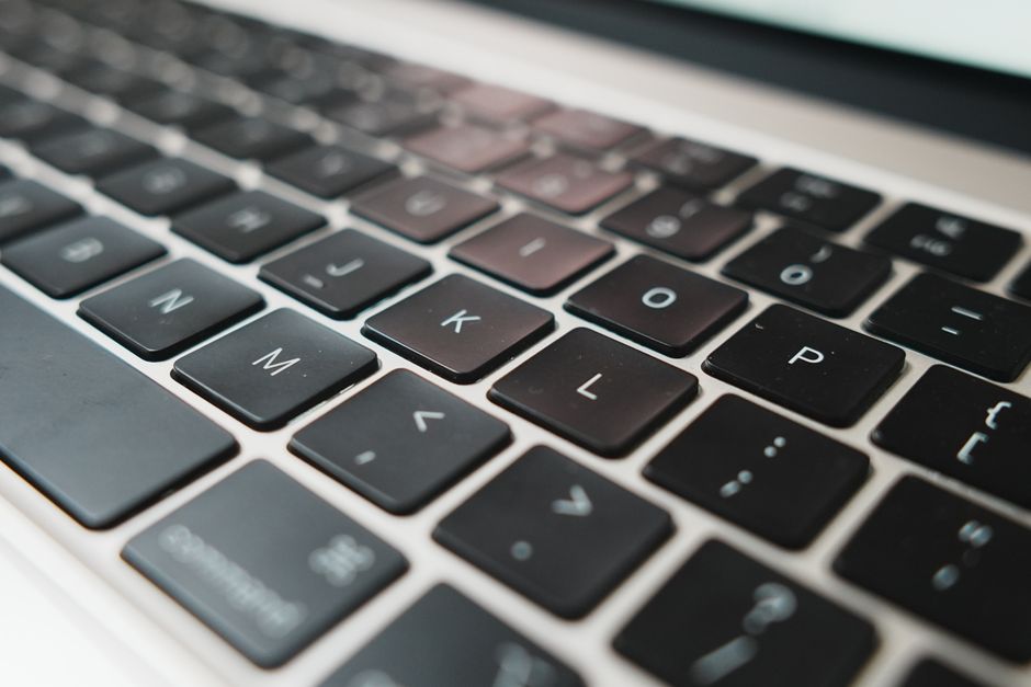 Microsoft Surface Laptop 8 review: premium laptop with tactile trackpad